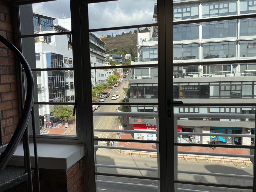 To Let Commercial Property for Rent in De Waterkant Western Cape